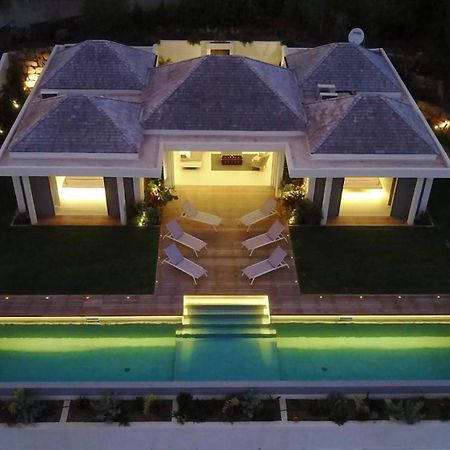 Charming Villa With Outstanding View Marigot Exterior foto